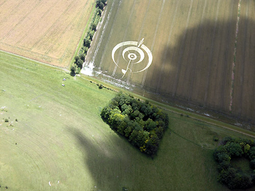 Golden Ball Hill, Wiltshire crop circle, aerial photo 4