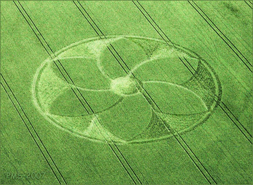 Manton House, Wiltshire crop circle, aerial photo 2