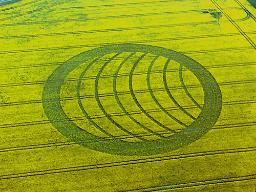 Oliver's Castle, Wiltshire crop circle, aerial photo 2