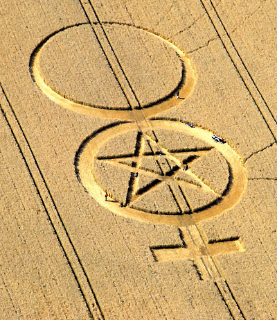 West Kennett, Wiltshire crop circle, aerial photo 6