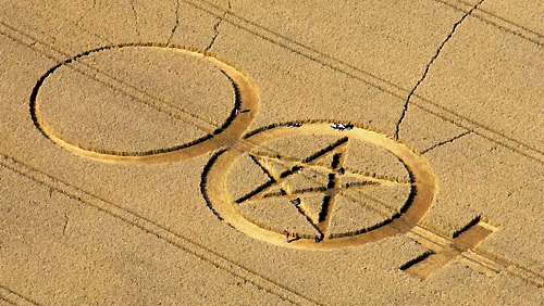 West Kennett, Wiltshire crop circle, aerial photo 4