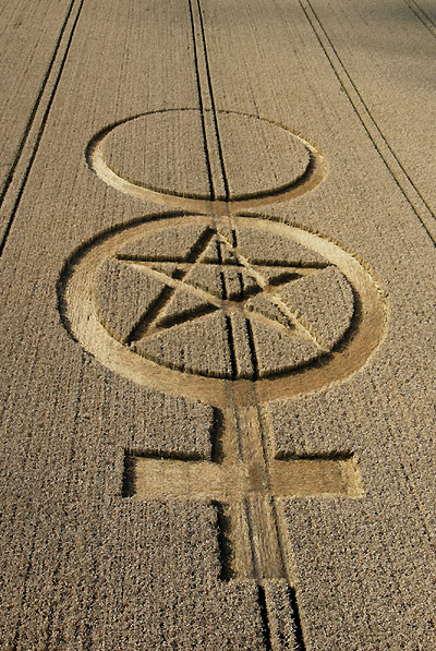 West Kennett, Wiltshire crop circle, aerial photo 3