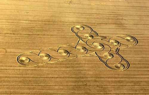 Etchilhampton Hill, Wiltshire crop circle, aerial photo 24