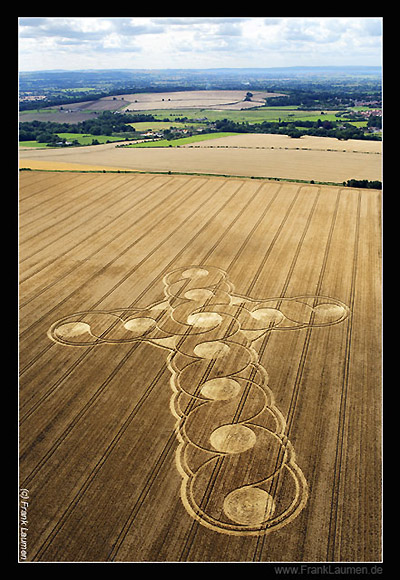 Etchilhampton Hill, Wiltshire crop circle, aerial photo 20