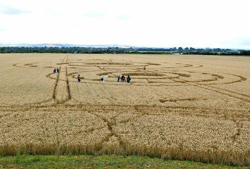 Watchfield Wind Farm, Oxfordshire crop circle, aerial photo 9