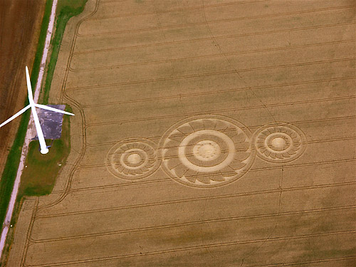 Watchfield Wind Farm, Oxfordshire crop circle, aerial photo 3