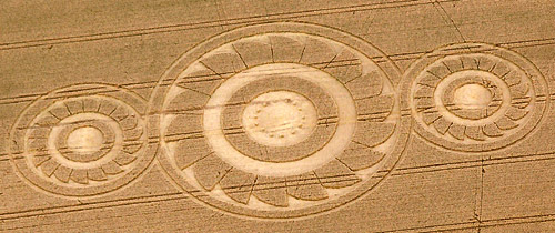 Watchfield Wind Farm, Oxfordshire crop circle, aerial photo 4