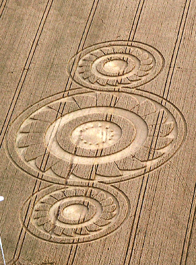 Watchfield Wind Farm, Oxfordshire crop circle, aerial photo 6