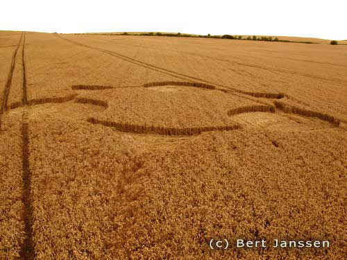 West End Road, Wiltshire crop circle, aerial photo 2