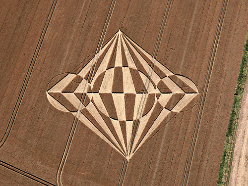 All Cannings, Wiltshire crop circle, aerial photo 18