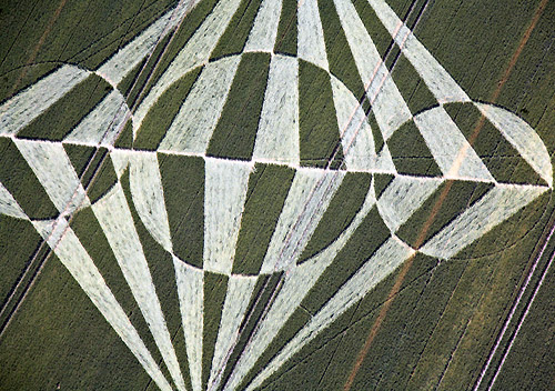 All Cannings, Wiltshire crop circle, aerial photo 19