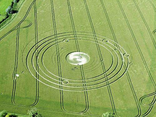 Avebury Manor (2), Wiltshire crop circle, aerial photo 3