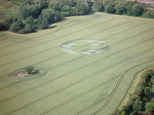 Nettle Hill, Warwickshire crop circle, aerial photo 3
