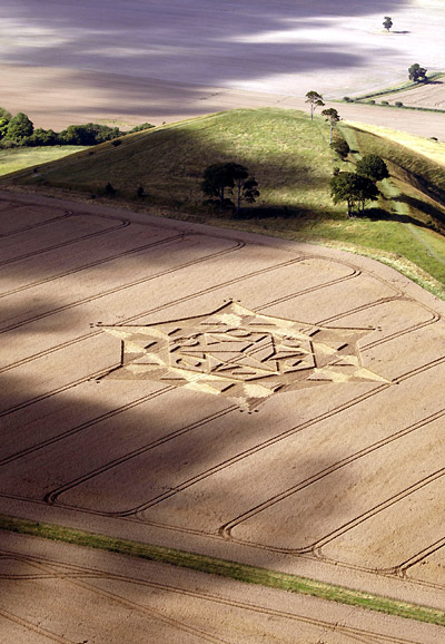 Oliver’s Castle, Wiltshire crop circle, aerial photo 4
