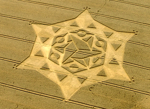 Oliver’s Castle, Wiltshire crop circle, aerial photo 17