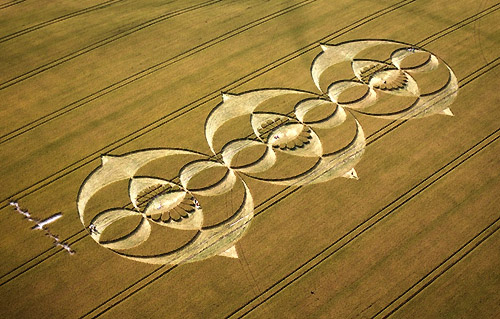 South Field, Wiltshire crop circle, aerial photo 31