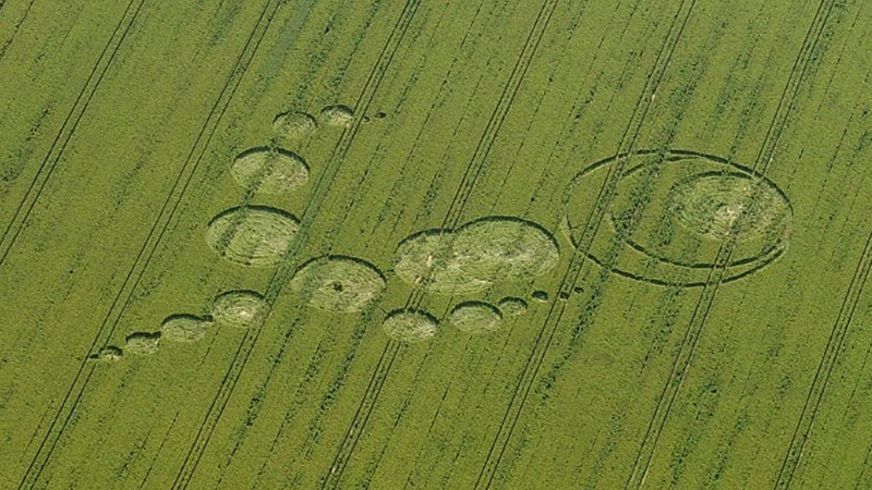 Sutton, Essex crop circle, aerial photo 3