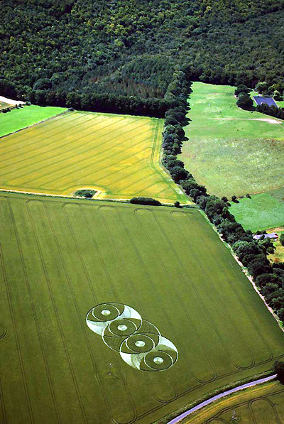 Hillside Farm, Wiltshire crop circle, aerial photo 16