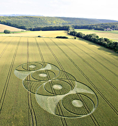Hillside Farm, Wiltshire crop circle, aerial photo 18