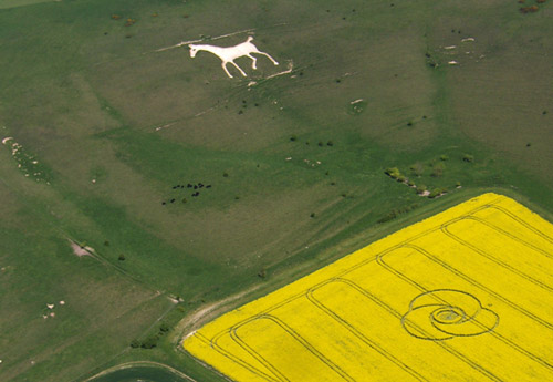 Below the White Horse, Wiltshire crop circle, aerial photo 17