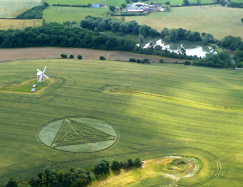 Chesterton Windmill, Warwickshire crop circle, aerial photo 5