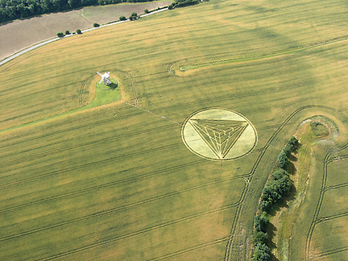 Chesterton Windmill, Warwickshire crop circle, aerial photo 2