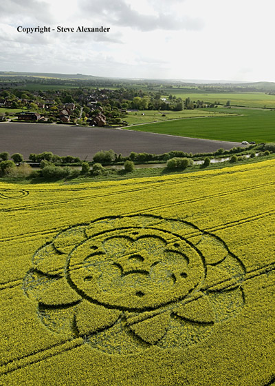 All Cannings Bridge, Wiltshire crop circle, aerial photo 4