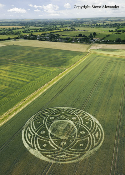 Honey Street, Wiltshire crop circle, aerial photo 2