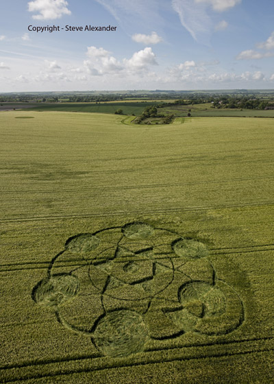 Alton Barnes, Wiltshire crop circle, aerial photo 4
