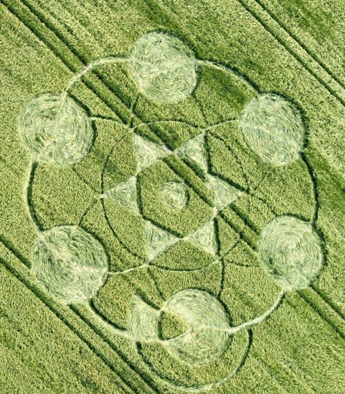 Alton Barnes, Wiltshire crop circle, aerial photo 3