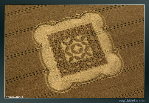 Morgans Hill, Wiltshire crop circle, aerial photo 11