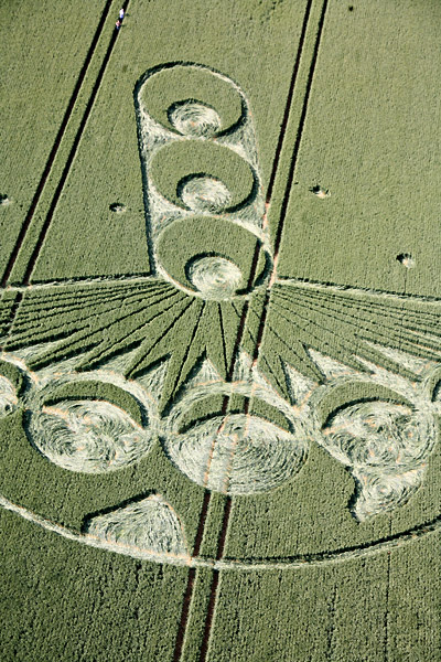 Rough Hill, Wiltshire crop circle, aerial photo 7