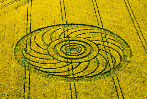 Roundway Hill, Wiltshire crop circle, aerial photo 14