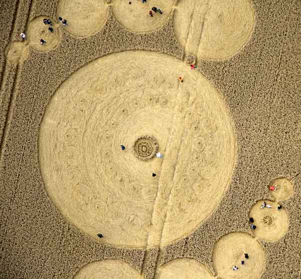 Silbury Hill (2), Wiltshire crop circle, aerial photo 3