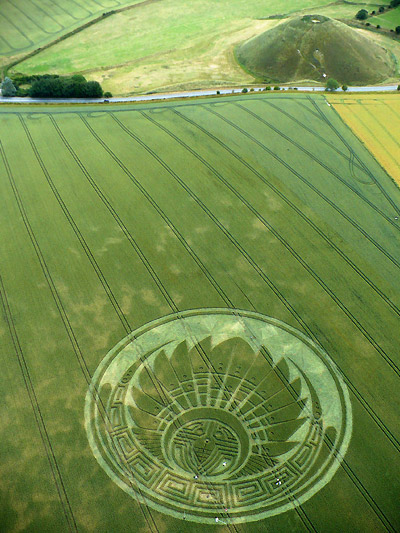 Silbury Hill, Wiltshire crop circle, aerial photo 4