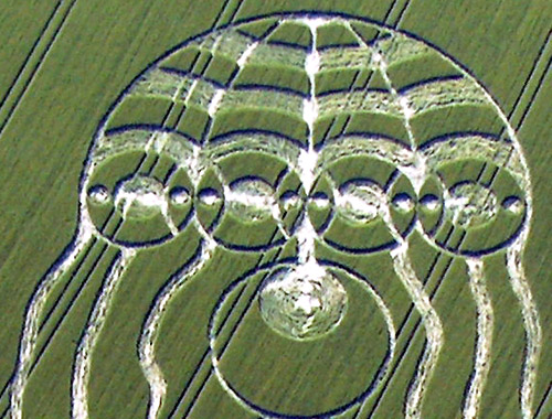 Waylands Smithy, Oxfordshire crop circle, aerial photo 2