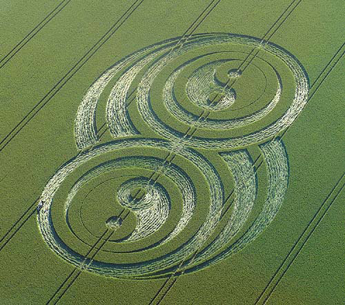East Kennett, Wiltshire crop circle, aerial photo 10