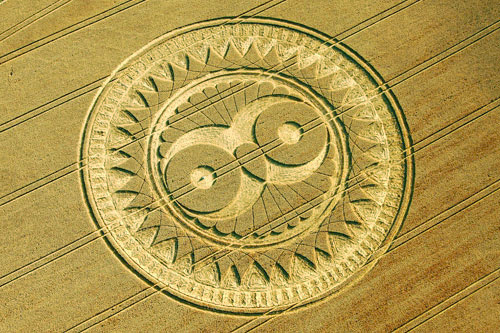 Crop Circle atWoodborough Hill, Wiltshire crop circle, aerial photo 17