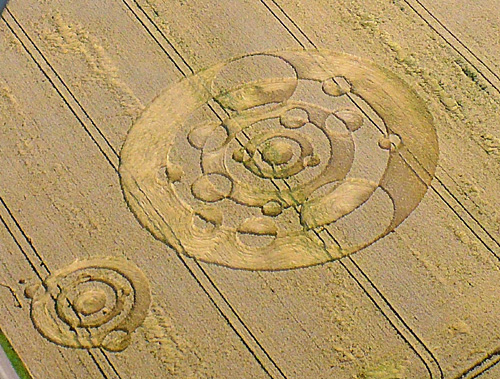 Yatesbury Hill, Wiltshire crop circle, aerial photo 2