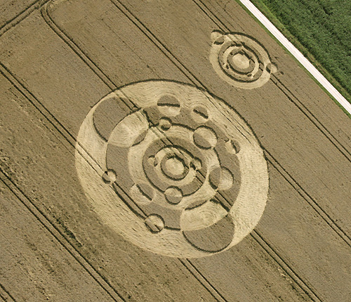 Yatesbury Hill, Wiltshire crop circle, aerial photo 6