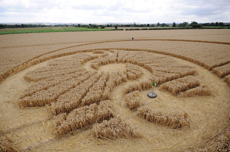 Stanton Bridge, Wiltshire crop circle, aerial photo 38