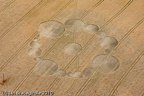 Wentworth Castle, Nr Barnsley crop circle, aerial photo 3