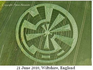 Woolaston Grange, Gloucestershire crop circle, aerial photo 21