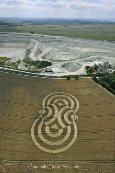 Beggar's Knoll, Wiltshire crop circle, aerial photo 10