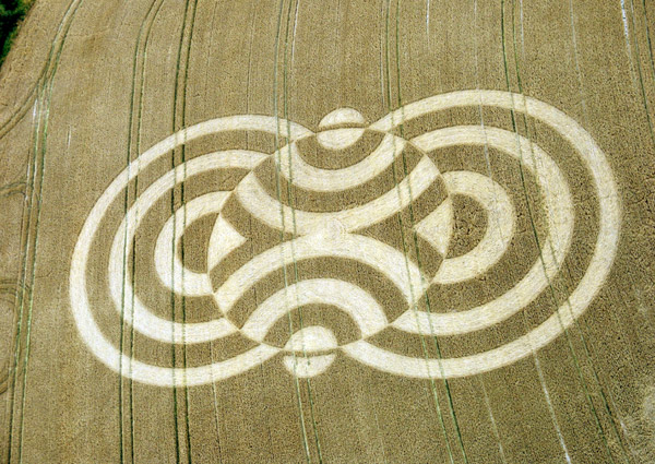 Beggar's Knoll, Wiltshire crop circle, aerial photo 4