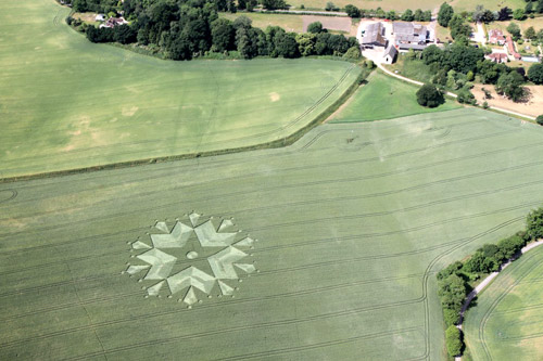St Martin's Chapel, Wiltshire crop circle, aerial photo 3