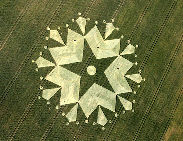 St Martin's Chapel, Wiltshire crop circle, aerial photo 13