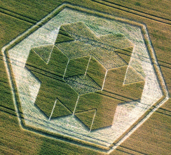 Cley Hill, Wiltshire crop circle, aerial photo 47