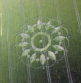 Codford St Peter, Wiltshire crop circle, aerial photo 18