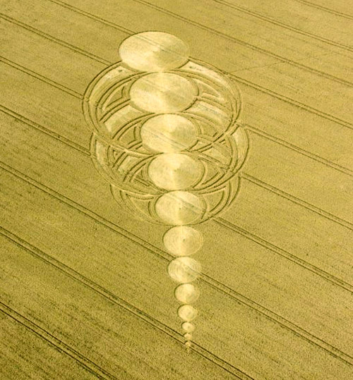 East Field, Wiltshire crop circle, aerial photo 51